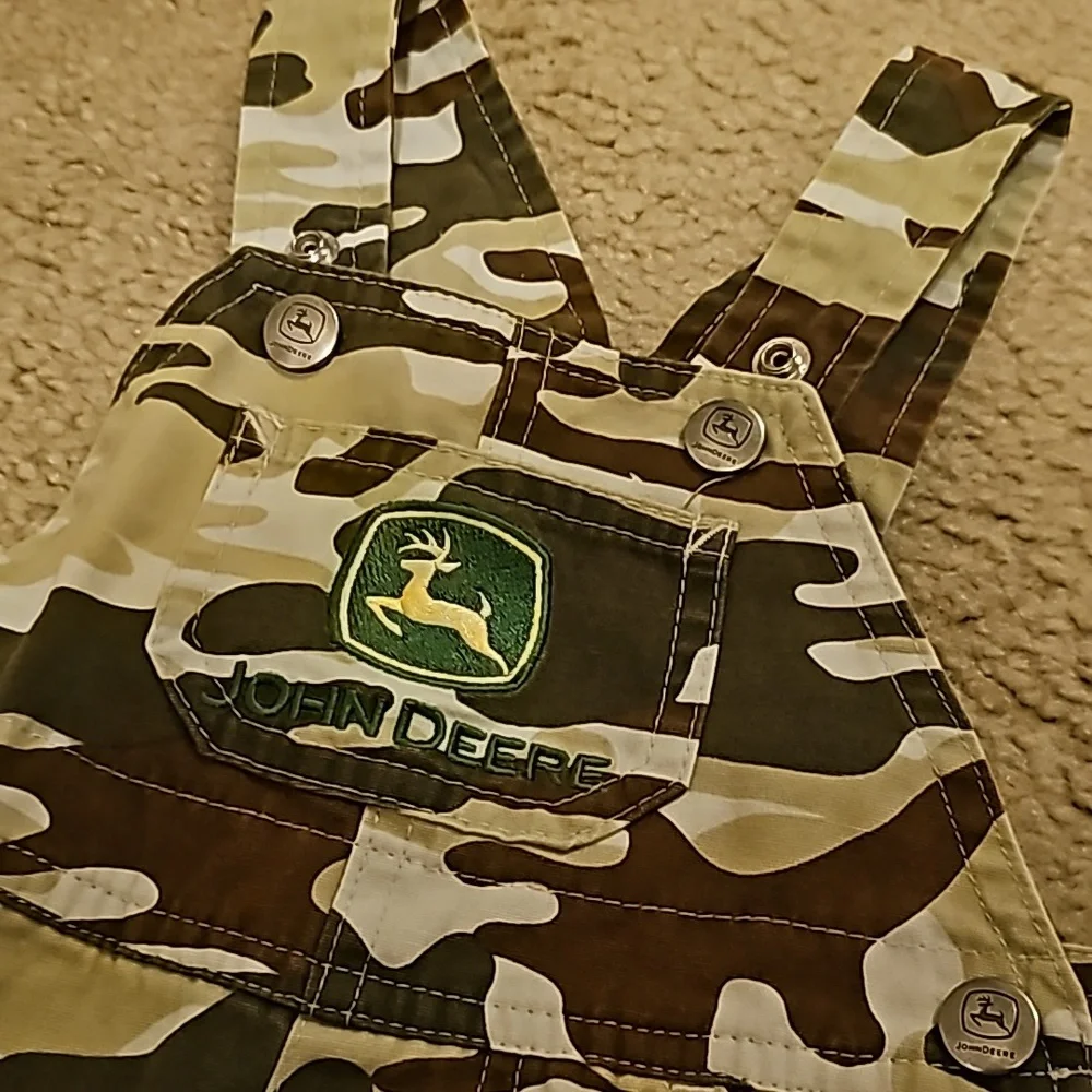 John Deere overalls‎